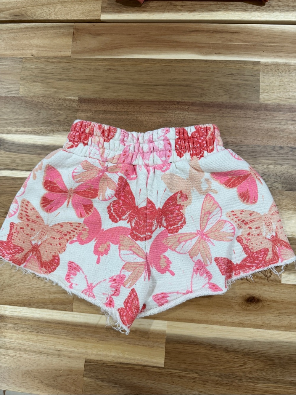 Chaser White Shorts with Pink Butterfly Print size 3